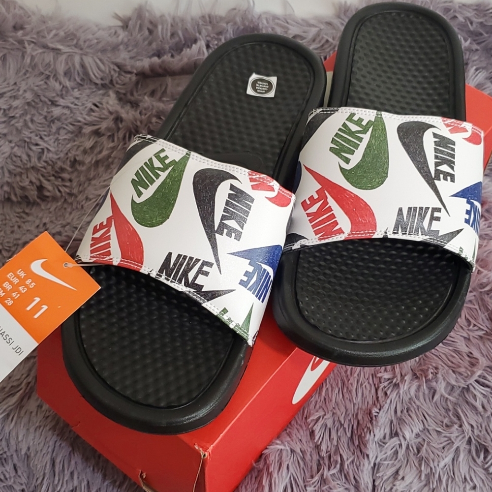 NIKE BENASSI SLIDE